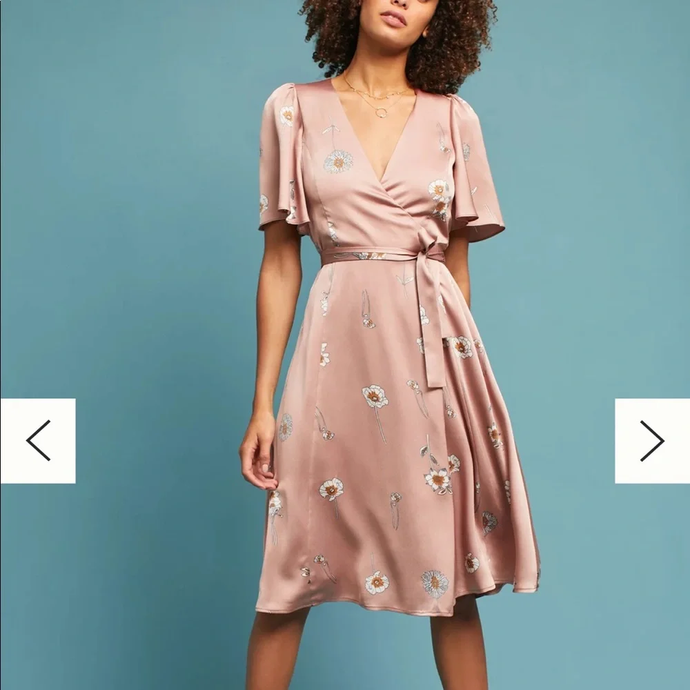 Nwt🌺Anthropologie printed wrap dress size L - Picture 2 of 3